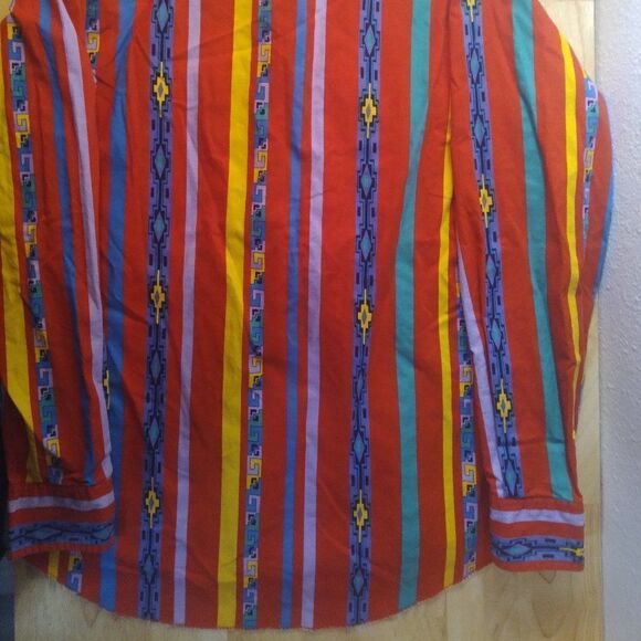 Vintage Wrangler Southwest Aztec Brushpopper Button Shirt - Picture 6 of 7